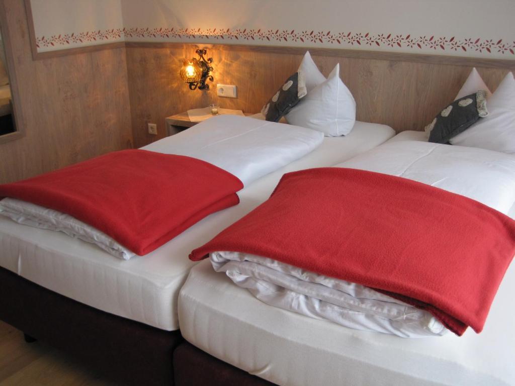 Hotel Zur Schoenen Aussicht Übersee Quarto foto