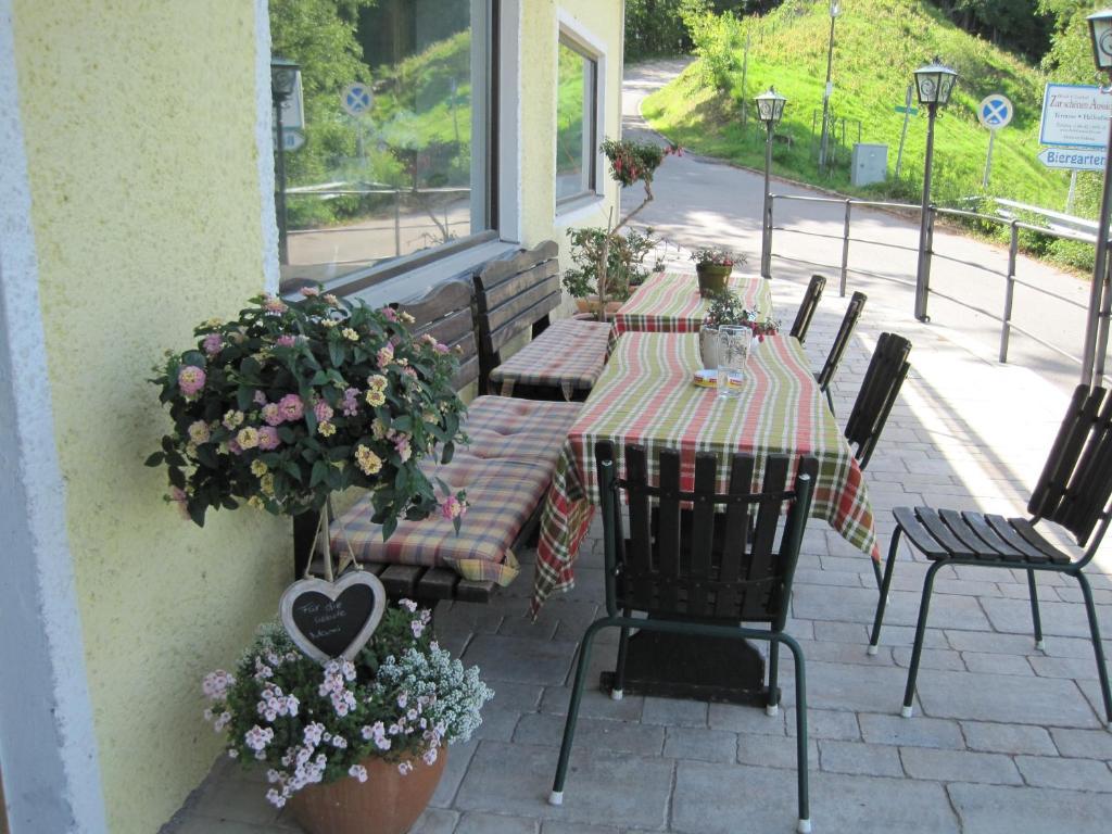 Hotel Zur Schoenen Aussicht Übersee Exterior foto